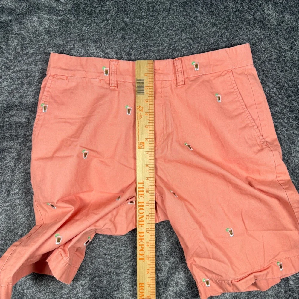 Tommy Hilfiger Mens 30 Classic Fit Chino Shorts Coral Pink Cocktail Embroidered